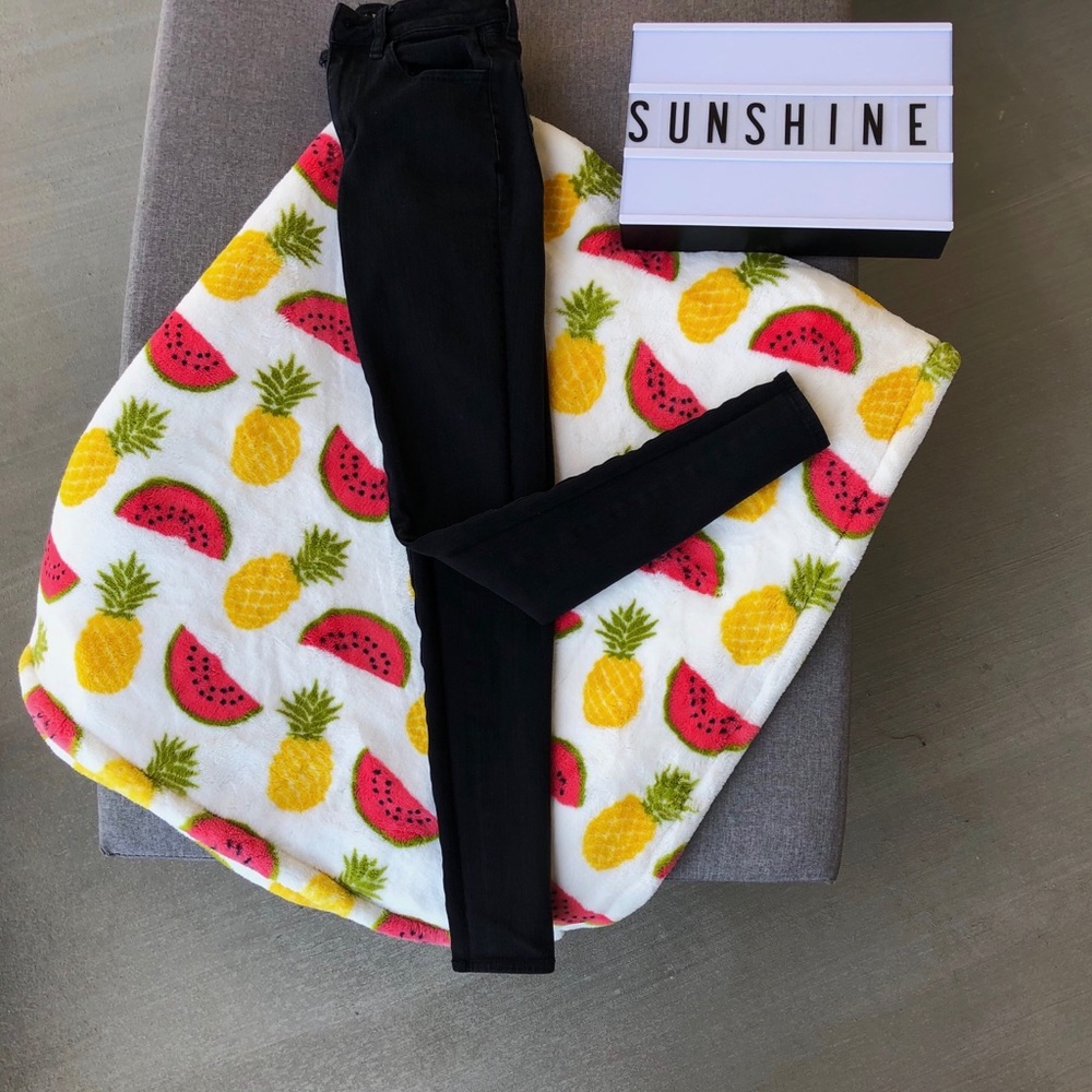 BLACK HIGH-RISE JEGGING AMERICAN EAGLE JEANS